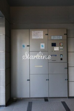 スカイコート新宿壱番館の物件内観写真